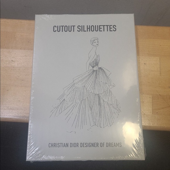 Christian Dior Designer of Dreams Cutout Silhouettes - Picture 5 of 6